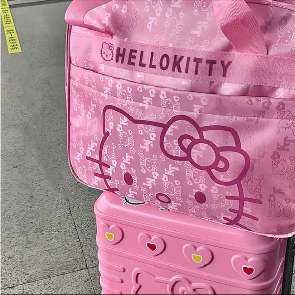 Pink Hello Kitty Travel Bag, Pink Hello Kitty Purse, Pink Hello Kitty Luggage - Picture 9 of 14